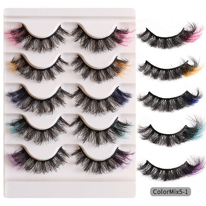 Faux cils bouclés tendance aux couleurs éclatantes