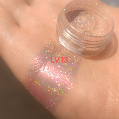 Poudre illuminatrice nacrée effet arc-en-ciel holographique