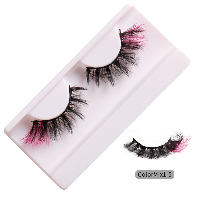 Faux cils bouclés tendance aux couleurs éclatantes