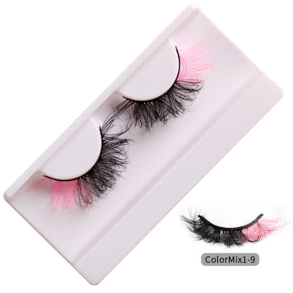 Faux cils bouclés tendance aux couleurs éclatantes